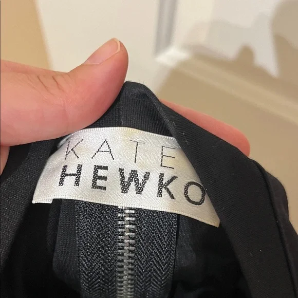 Kate Hewko Cut Out Zip Women's Top with metal Detail - Picture 8 of 8